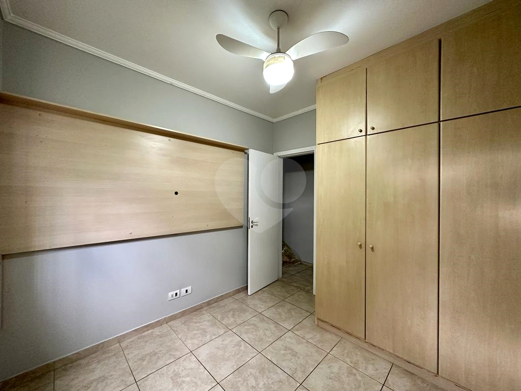 APARTAMENTO em PAULICÉIA