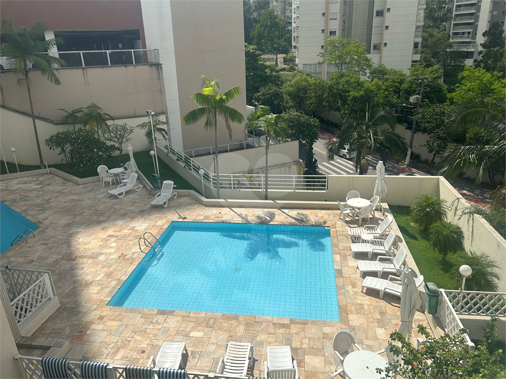 3 Dormitórios 2 Vagas 1 Depósito - Morumbi
