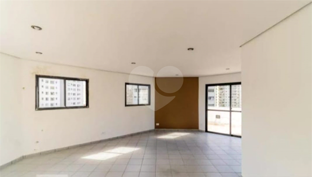 Apartamento paa venda no Centro com  1 dorm 32 mt