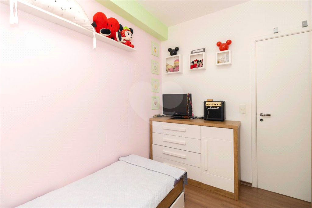 APARTAMENTO em CASA VERDE