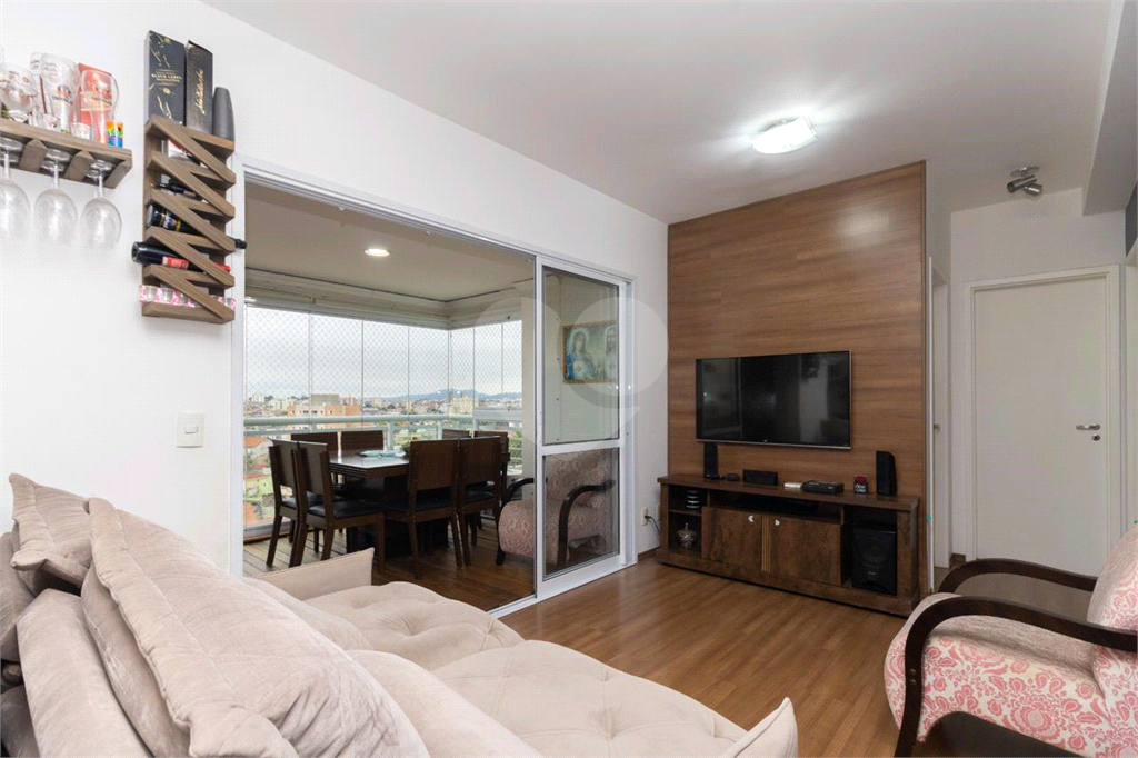 APARTAMENTO em CASA VERDE
