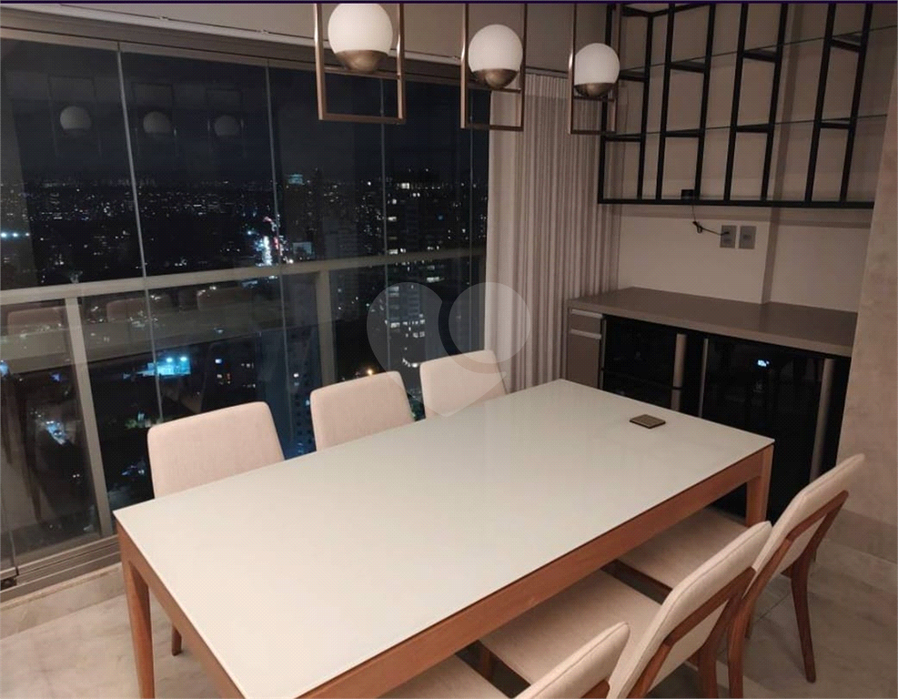 Apartamento Recém reformado e mobiliado.70m²  Jardim América SP