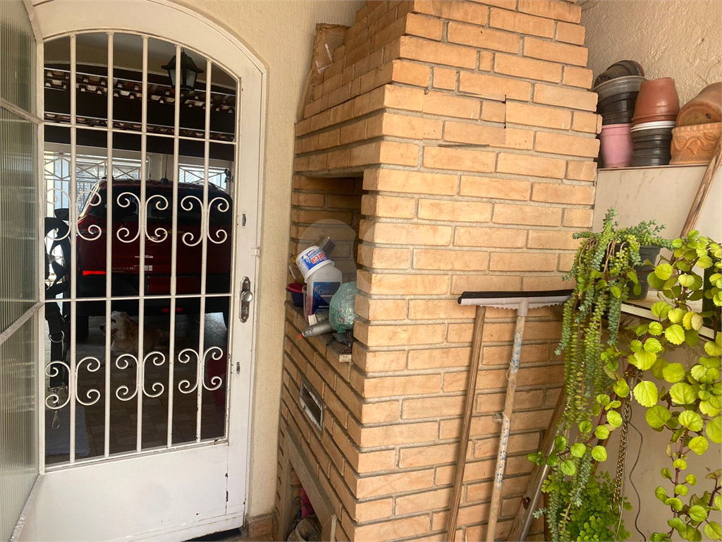 Sobrado com 03 dormitórios no Tremembe por R$ 850.000,00