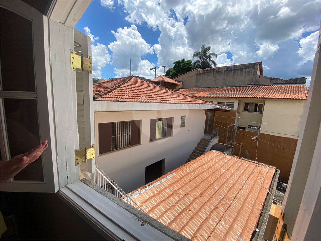 Sobrado com 03 dormitórios no Tremembe por R$ 850.000,00