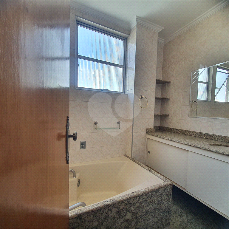 Imóvel 155m² 3 quartos, sendo 1 suíte, 1 vaga em Higienópolis