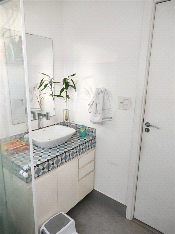 APARTAMENTO em CASA VERDE