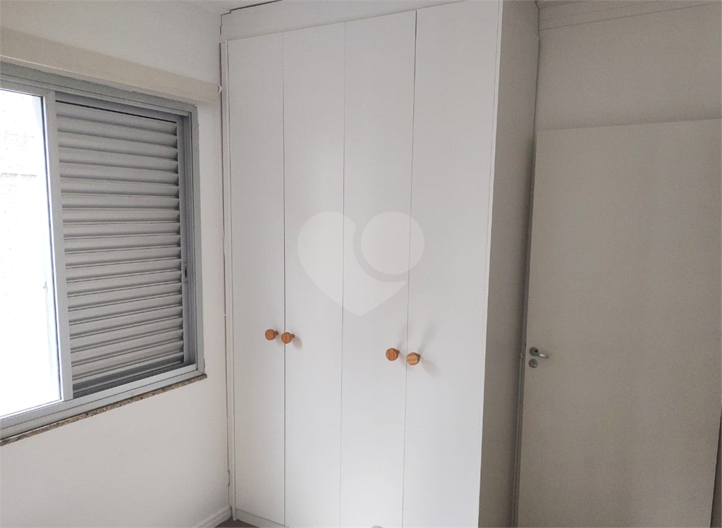 APARTAMENTO em CASA VERDE