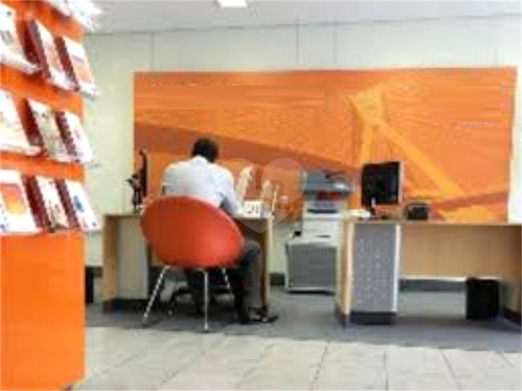 Oportunidade Única de Investimento Comercial! 