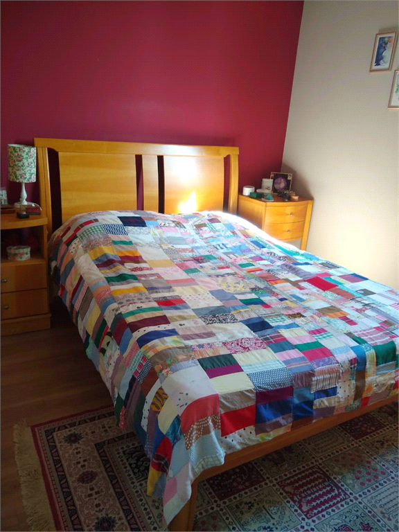 APARTAMENTO em VILA MASCOTE