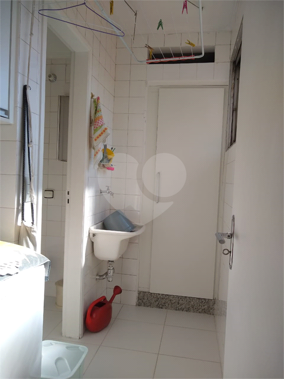 APARTAMENTO em VILA MASCOTE
