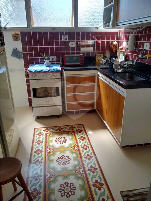 APARTAMENTO em VILA MASCOTE