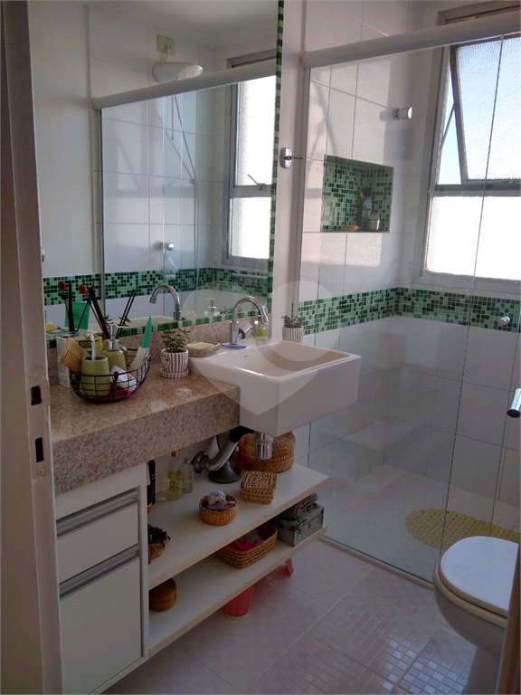 APARTAMENTO em VILA MASCOTE