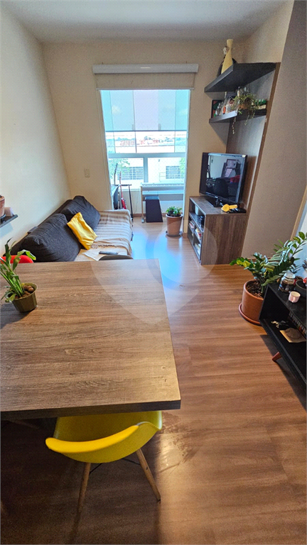 Apartamento à venda com 2 quartos, 48m² - Foto 2