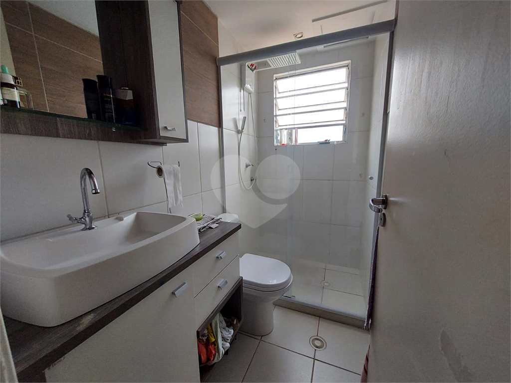 Apartamento à venda com 2 quartos, 48m² - Foto 11