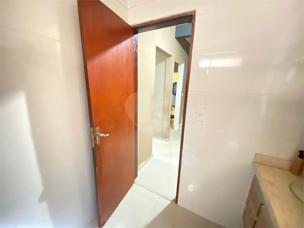 Casa à venda com 3 quartos, 196m² - Foto 7