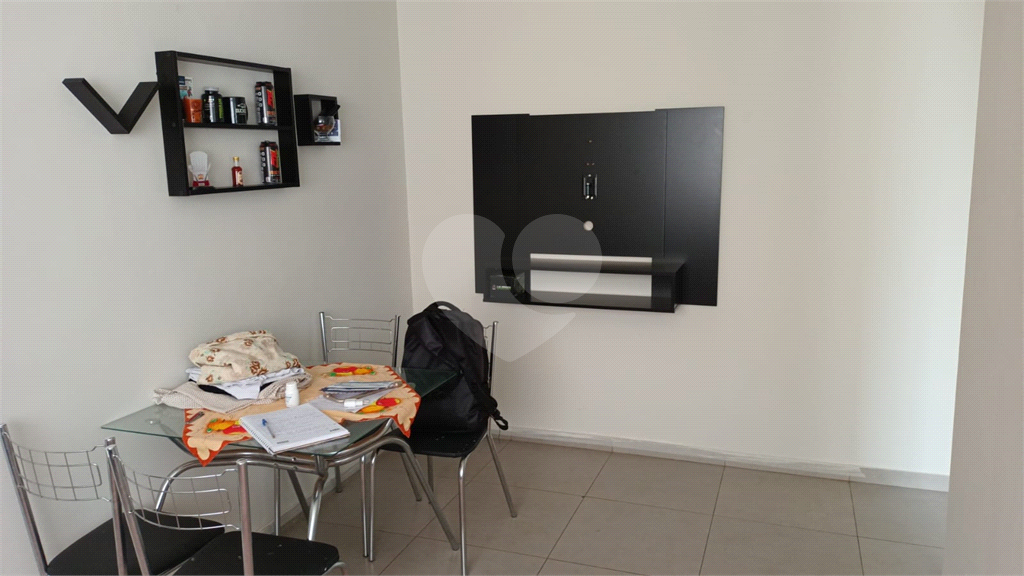 Apartamento à venda com 2 quartos, 45m² - Foto 1