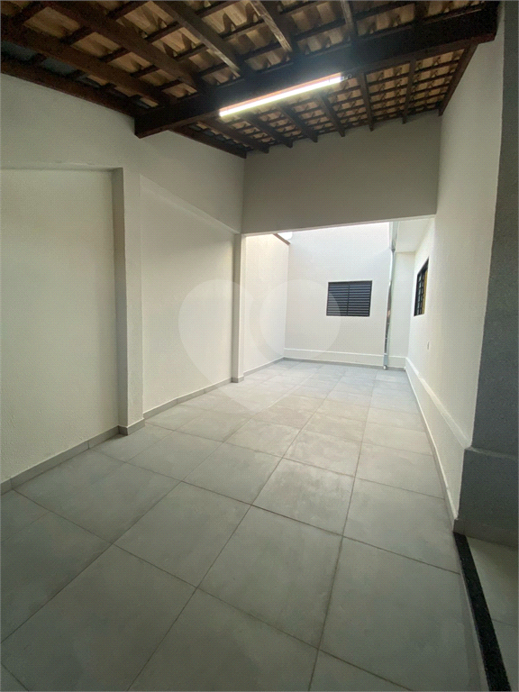 Casa à venda com 3 quartos, 180m² - Foto 34