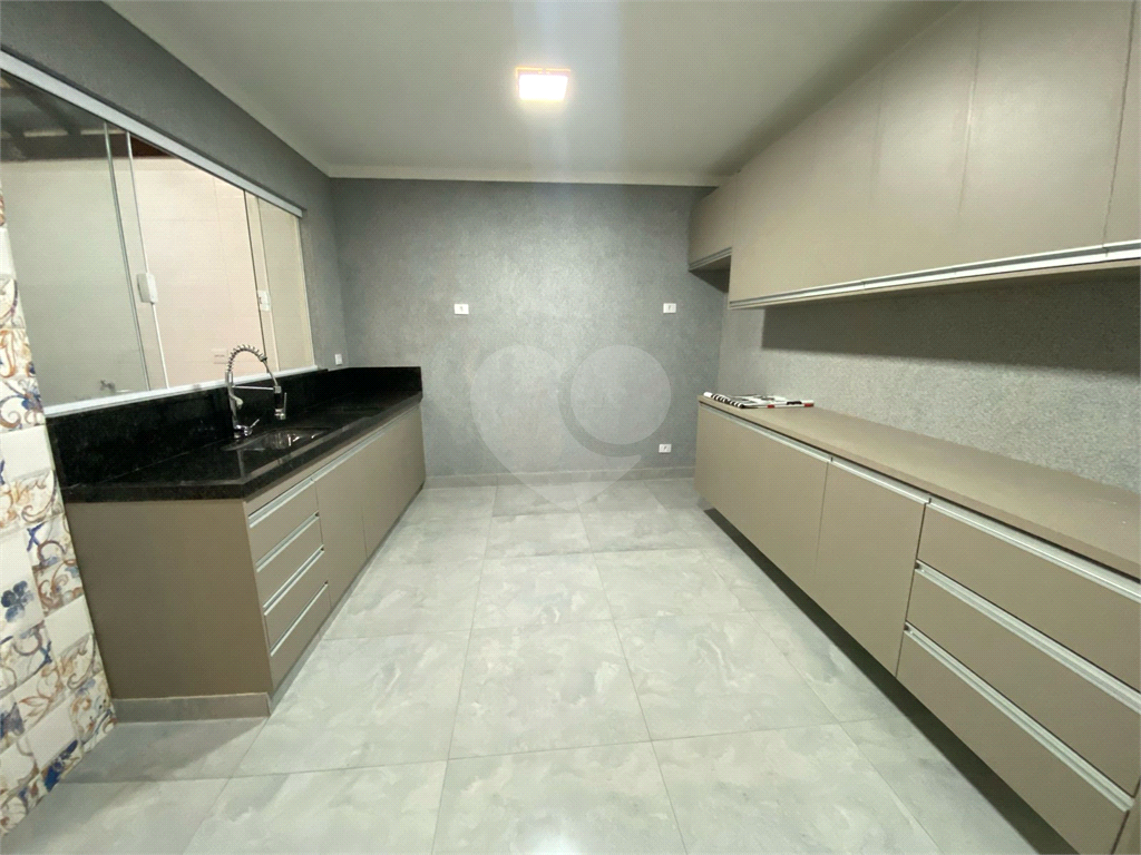 Casa à venda com 3 quartos, 180m² - Foto 16