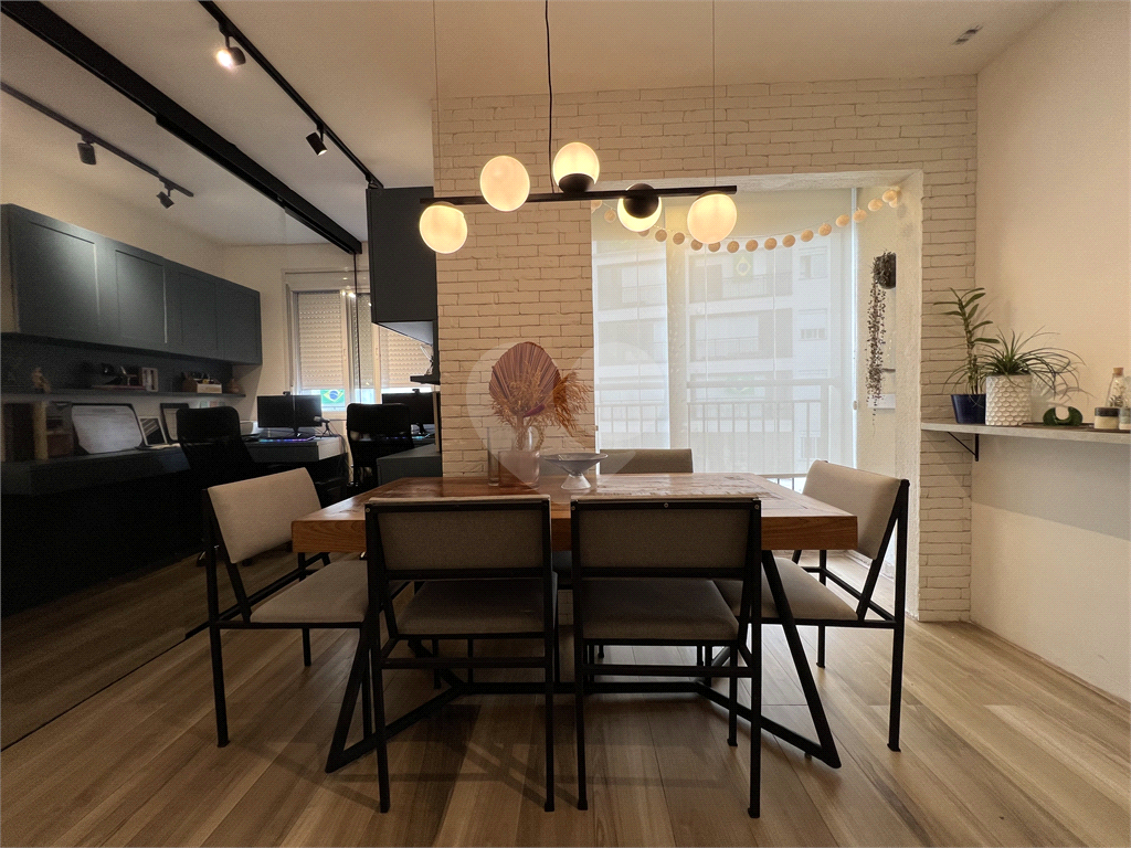 APARTAMENTO em CAMBUCI