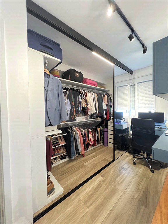 APARTAMENTO em CAMBUCI