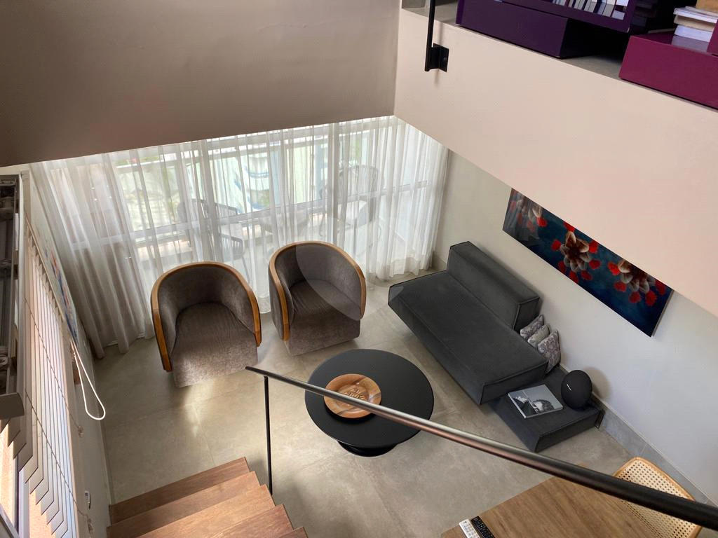 APARTAMENTO em PINHEIROS