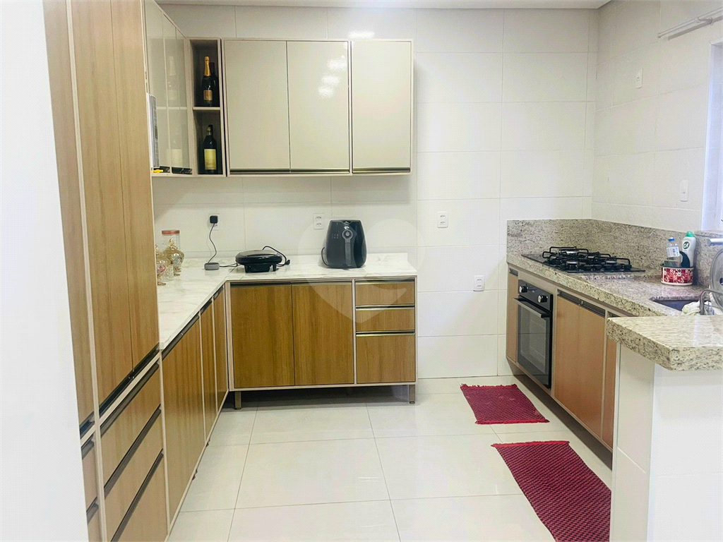 Sobrado à venda com 2 quartos, 150m² - Foto 8