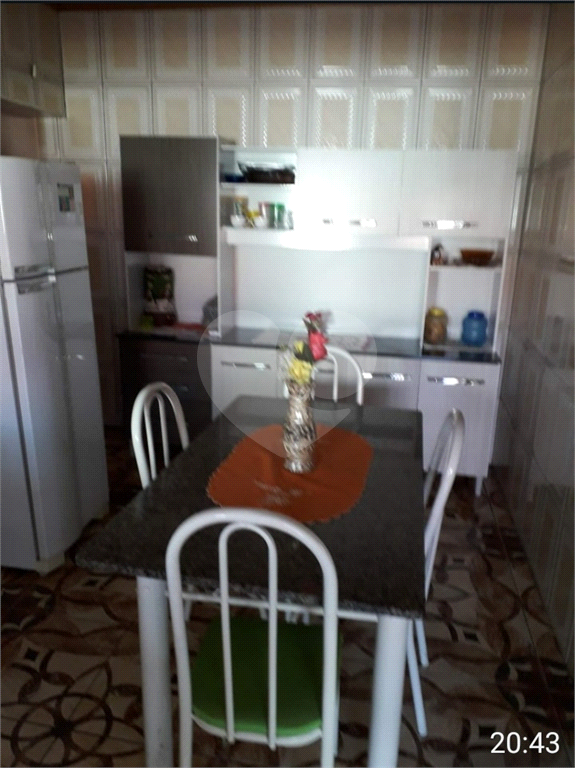 Casa à venda com 2 quartos, 190m² - Foto 6