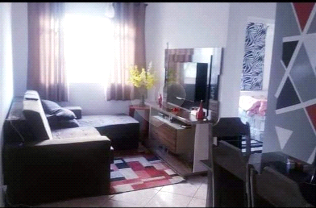 Apartamento à venda com 2 quartos, 45m² - Foto 15