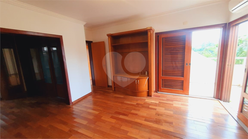 Sobrado à venda com 4 quartos, 386m² - Foto 44
