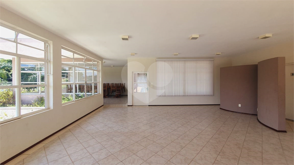 Sobrado à venda com 4 quartos, 386m² - Foto 59