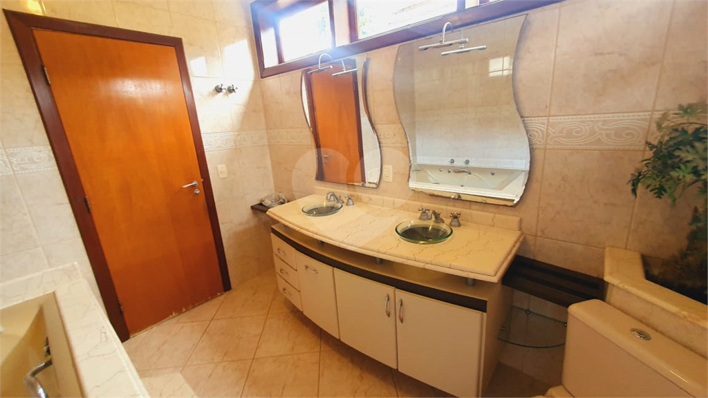 Sobrado à venda com 4 quartos, 386m² - Foto 49