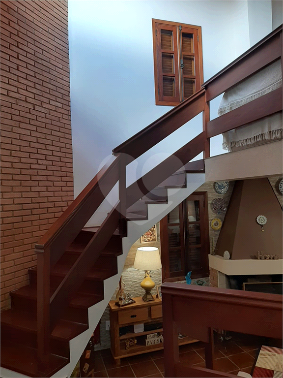 Casa à venda com 4 quartos, 224m² - Foto 17