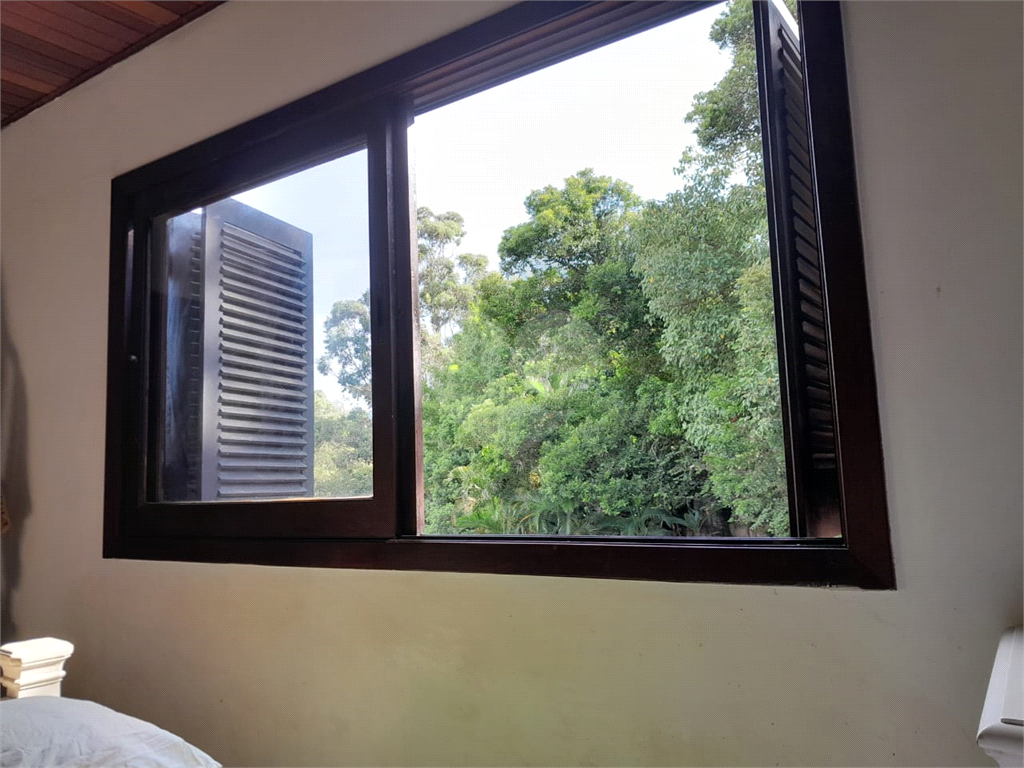 Vendo Casa no Butantã com 450 m2 Área construída e 75 m2 Total
