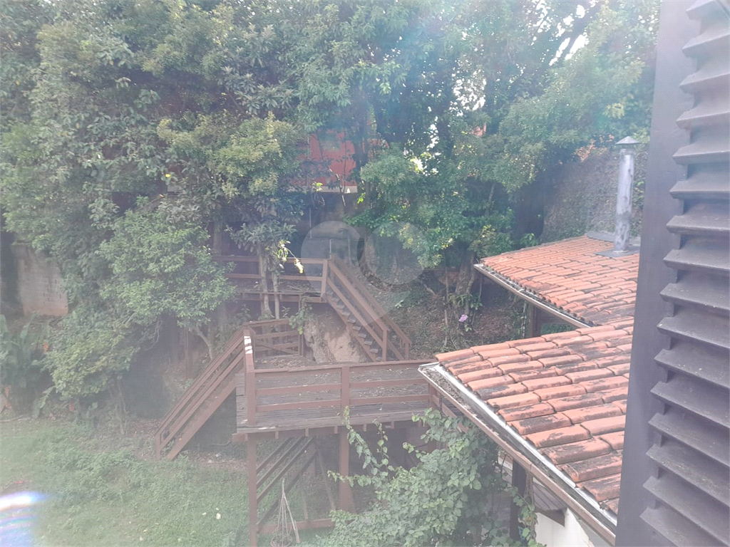 Vendo Casa no Butantã com 450 m2 Área construída e 75 m2 Total

