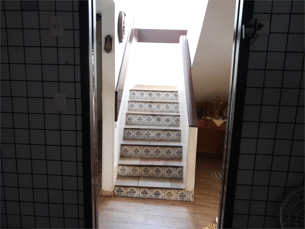 Vendo Casa no Butantã com 450 m2 Área construída e 75 m2 Total

