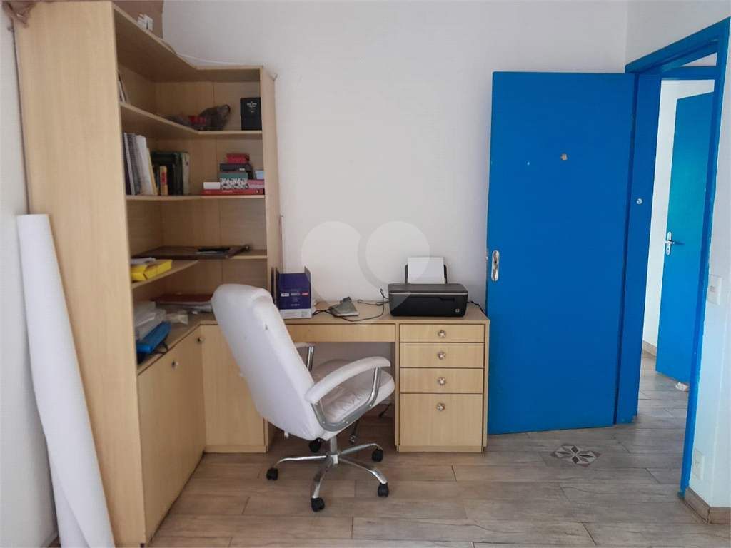 Vendo Casa no Butantã com 450 m2 Área construída e 75 m2 Total
