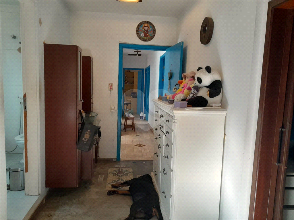 Vendo Casa no Butantã com 450 m2 Área construída e 75 m2 Total
