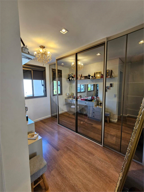 APARTAMENTO em SANTANA