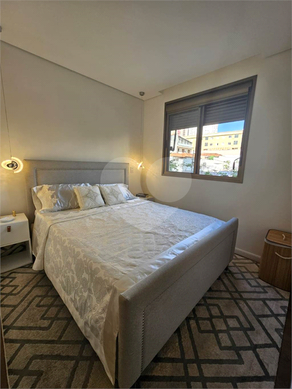 APARTAMENTO em SANTANA