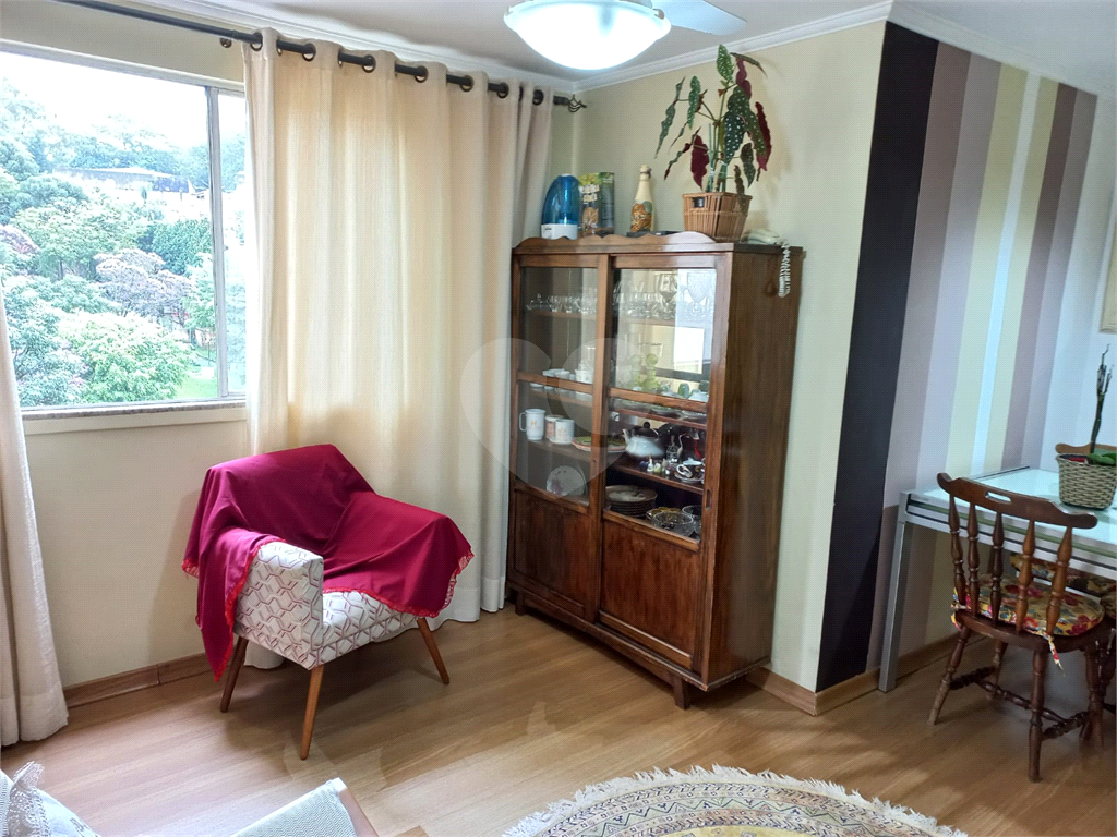 Apartamento 2 quartos, condominio vitoria Regia II - Mandaqui - SP