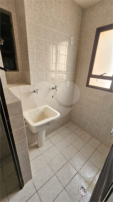 Apartamento à venda com 3 quartos, 83m² - Foto 22