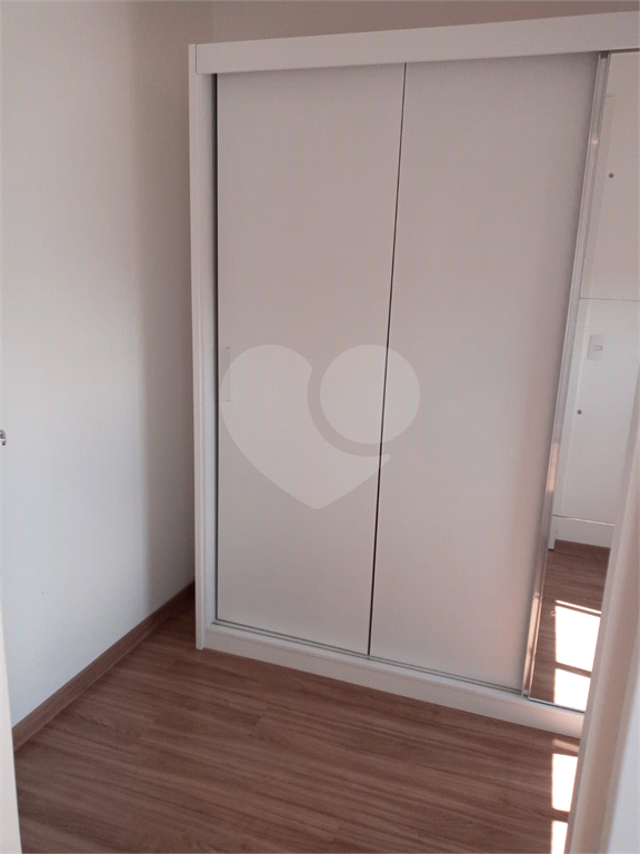 APARTAMENTO em LAPA