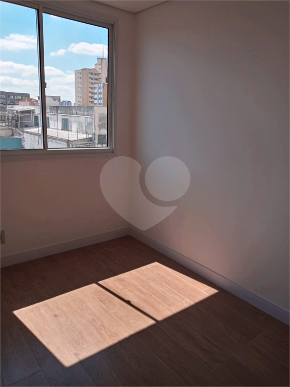APARTAMENTO em LAPA
