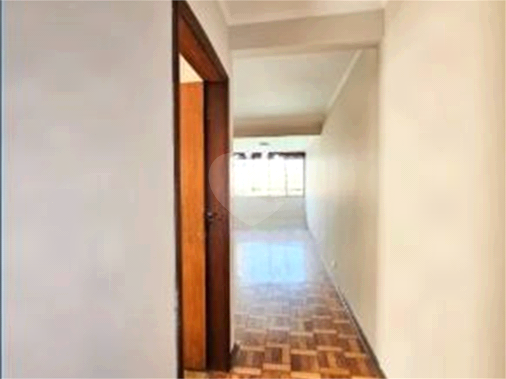 Apartamento à venda com 2 quartos, 79m² - Foto 2