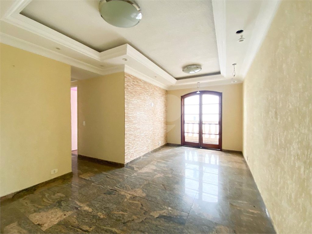 Apartamento 70m2 com 3 dormitórios na Vila Rosália  