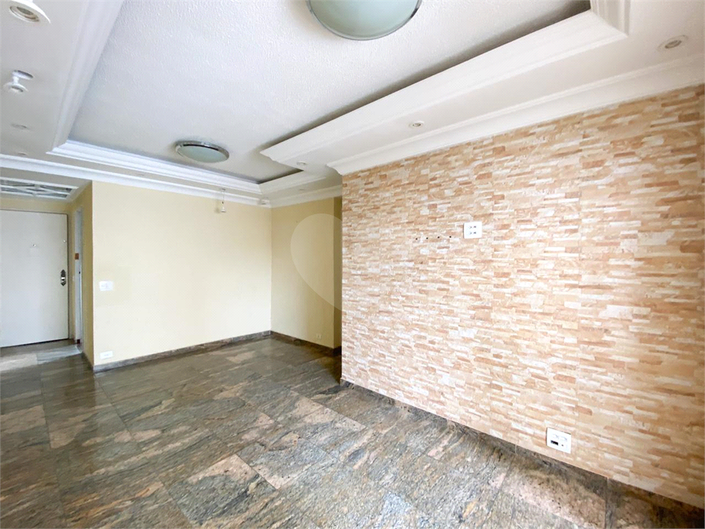 Apartamento 70m2 com 3 dormitórios na Vila Rosália  