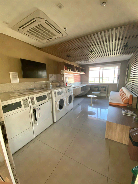 Apartamento à venda e aluguel com 1 quarto, 41m² - Foto 18