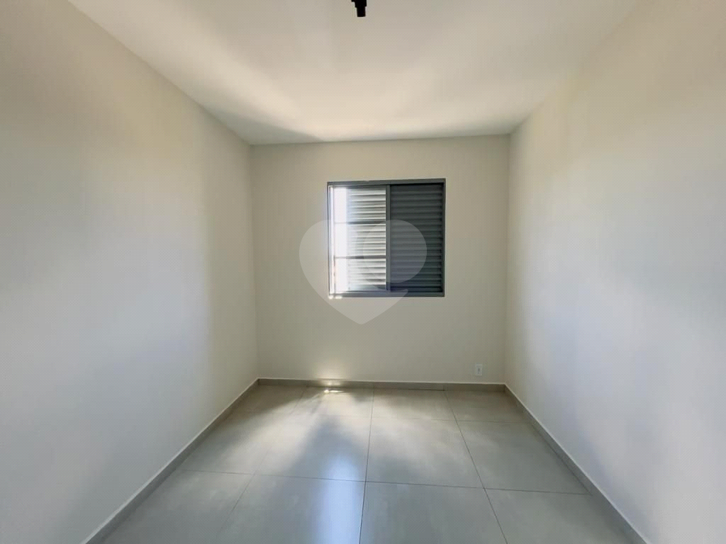 Apartamento à venda com 2 quartos, 49m² - Foto 14