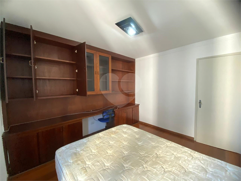 APARTAMENTO em HIGIENÓPOLIS