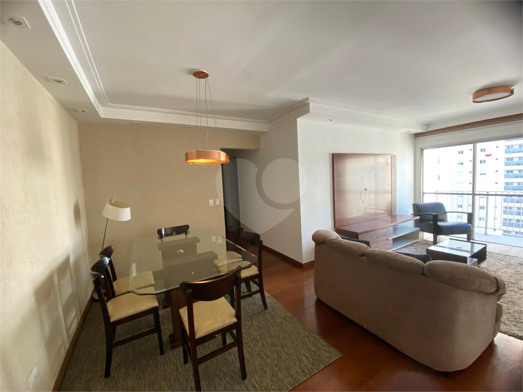 APARTAMENTO em HIGIENÓPOLIS